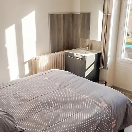 Maison Spacieuse A Avec Grand Jardin Et Terrasse Semesterbostad *