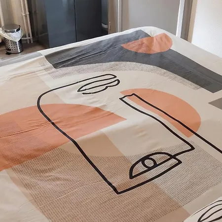 Semesterbostad Maison Spacieuse A Avec Grand Jardin Et Terrasse *